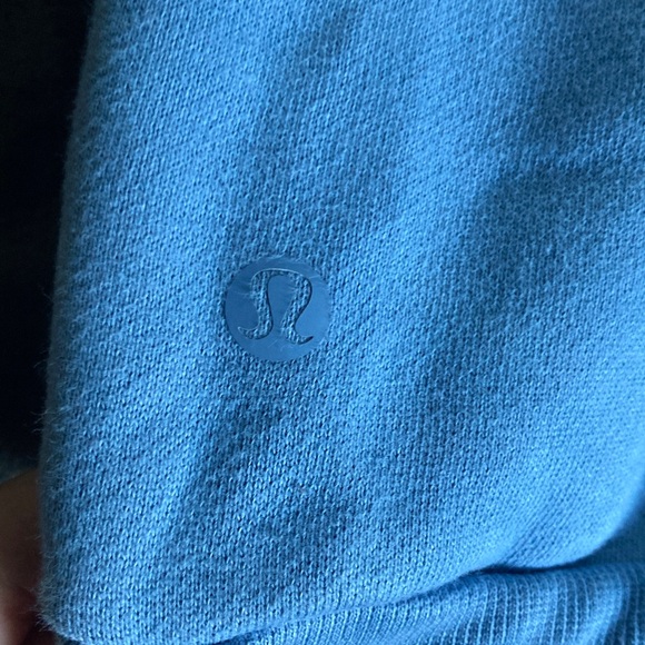 Lululemon men’s Steady State hoodie. Gently worn. - Picture 4 of 5